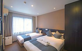 Wonz Hotel Self-check-in  4*